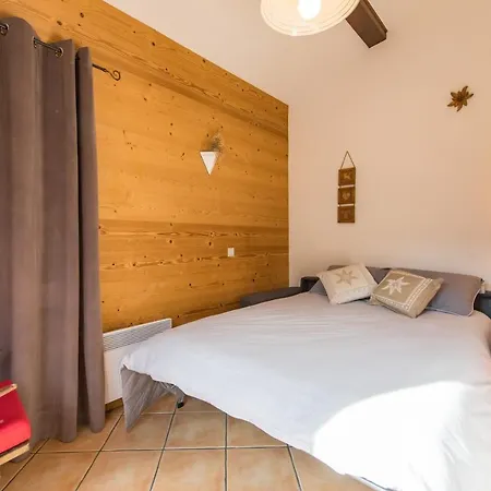 Ferienwohnung Fleurs et Neige Lanslevillard Exterior foto